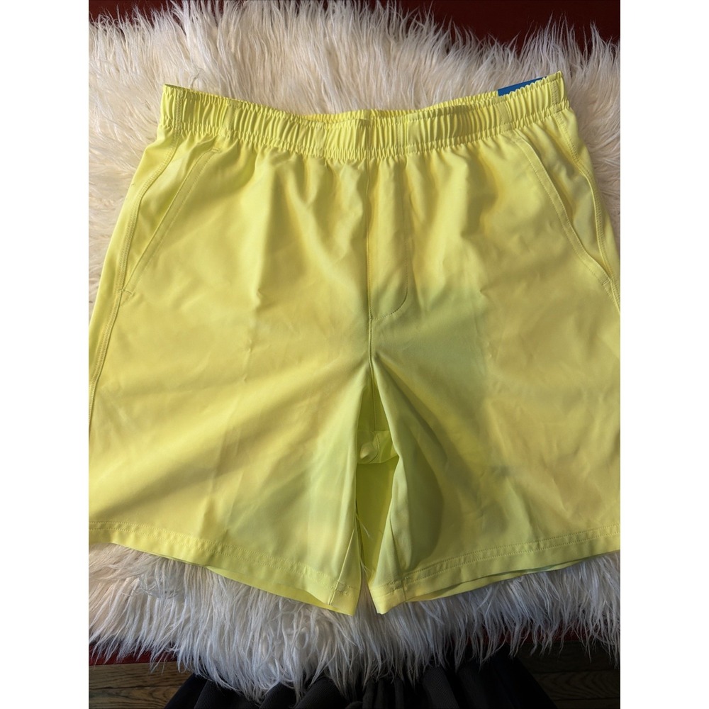 DSG Boys Agility Shorts Light Lime Size L